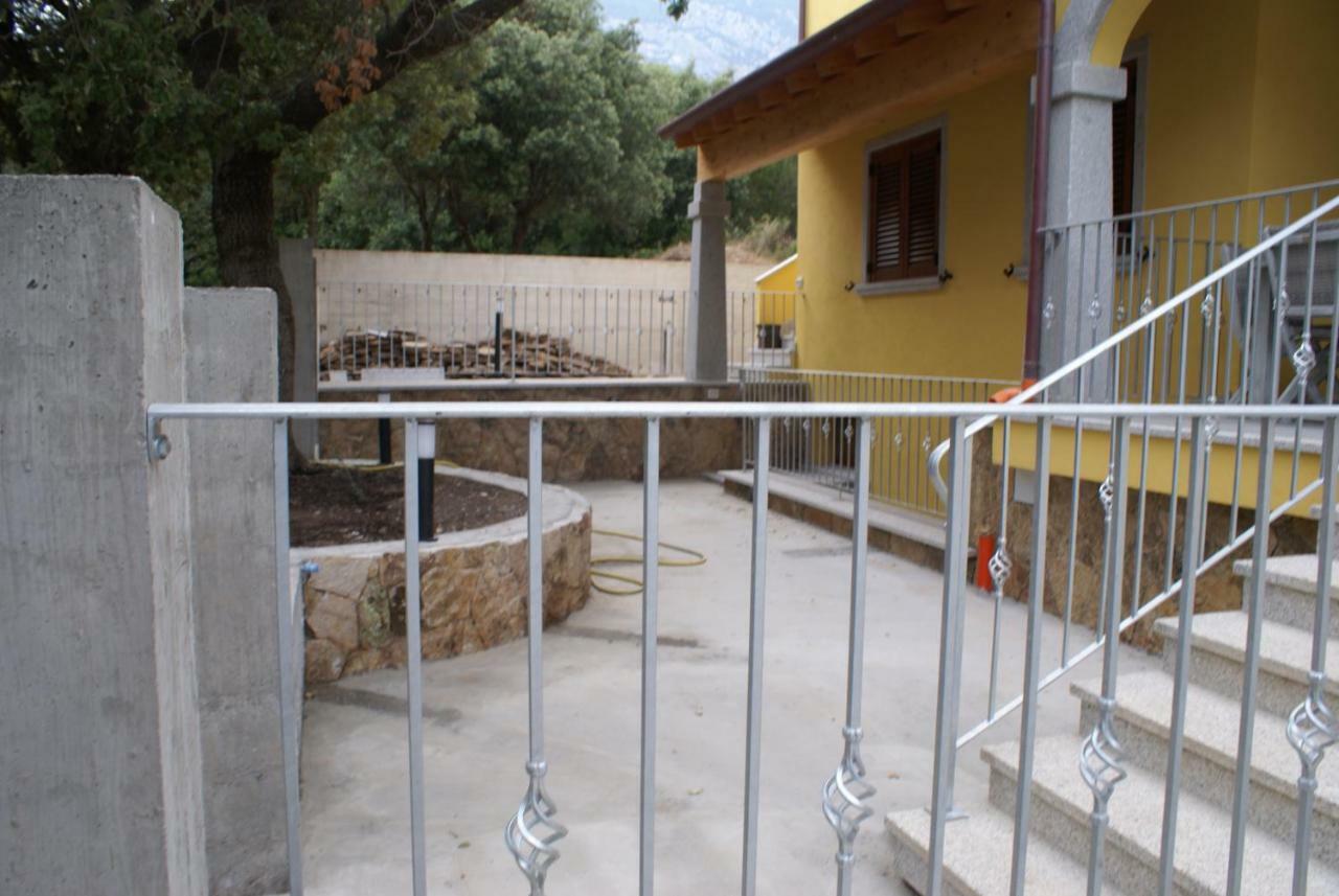 casa mariolu 2 Apartment Cala Gonone Exterior foto